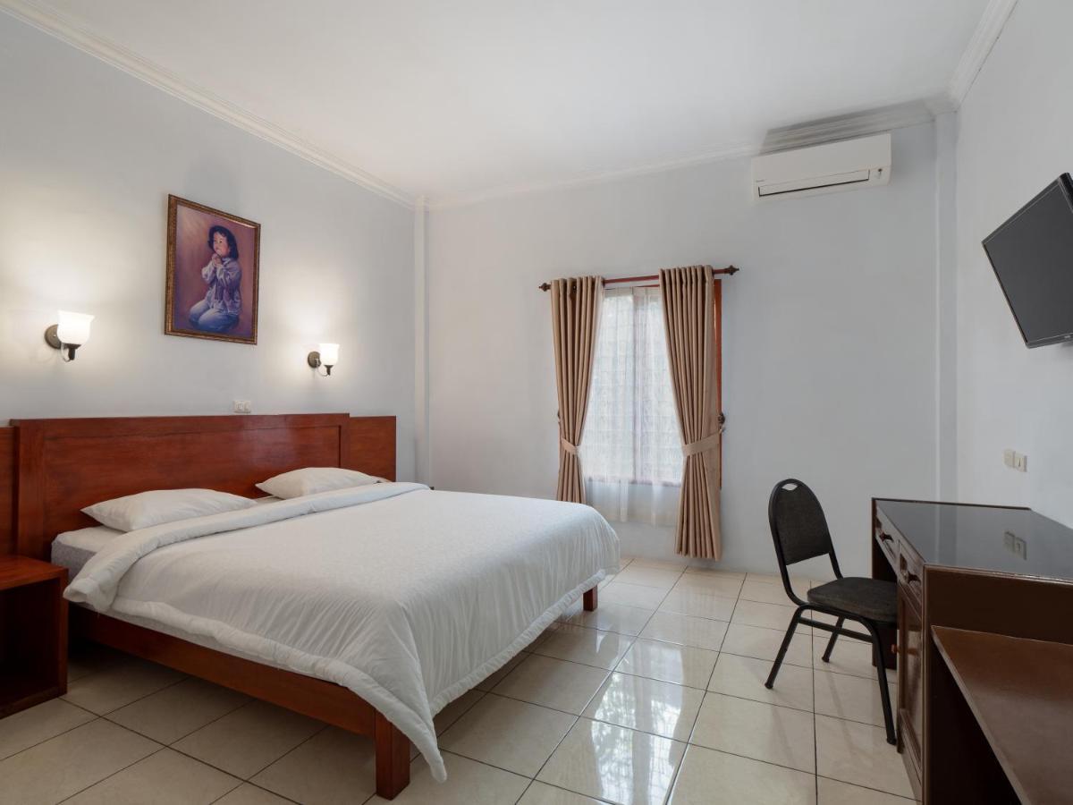 Pia Hotel Padangsidimpuan Esterno foto